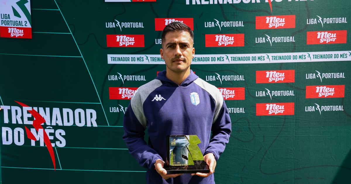 Fez o Vizela sonhar com a Liga e vai continuar no clube