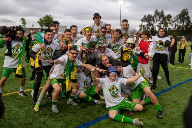 AD Castro Daire celebra título distrital e subida ao Campeonato de Portugal - Foto: D.R.