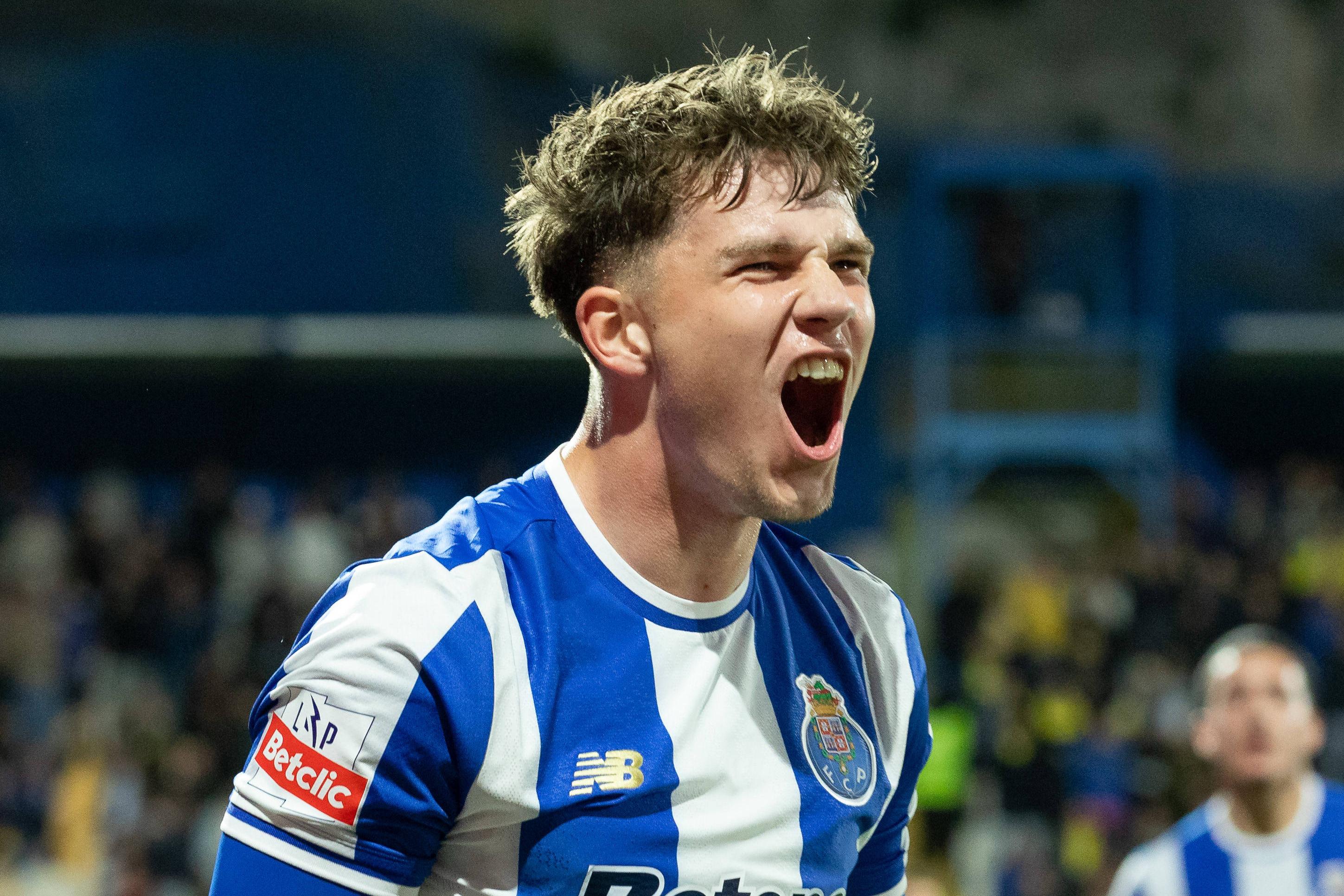 Oskar Pietuszewski é jogador do FC Porto - Foto: IMAGO