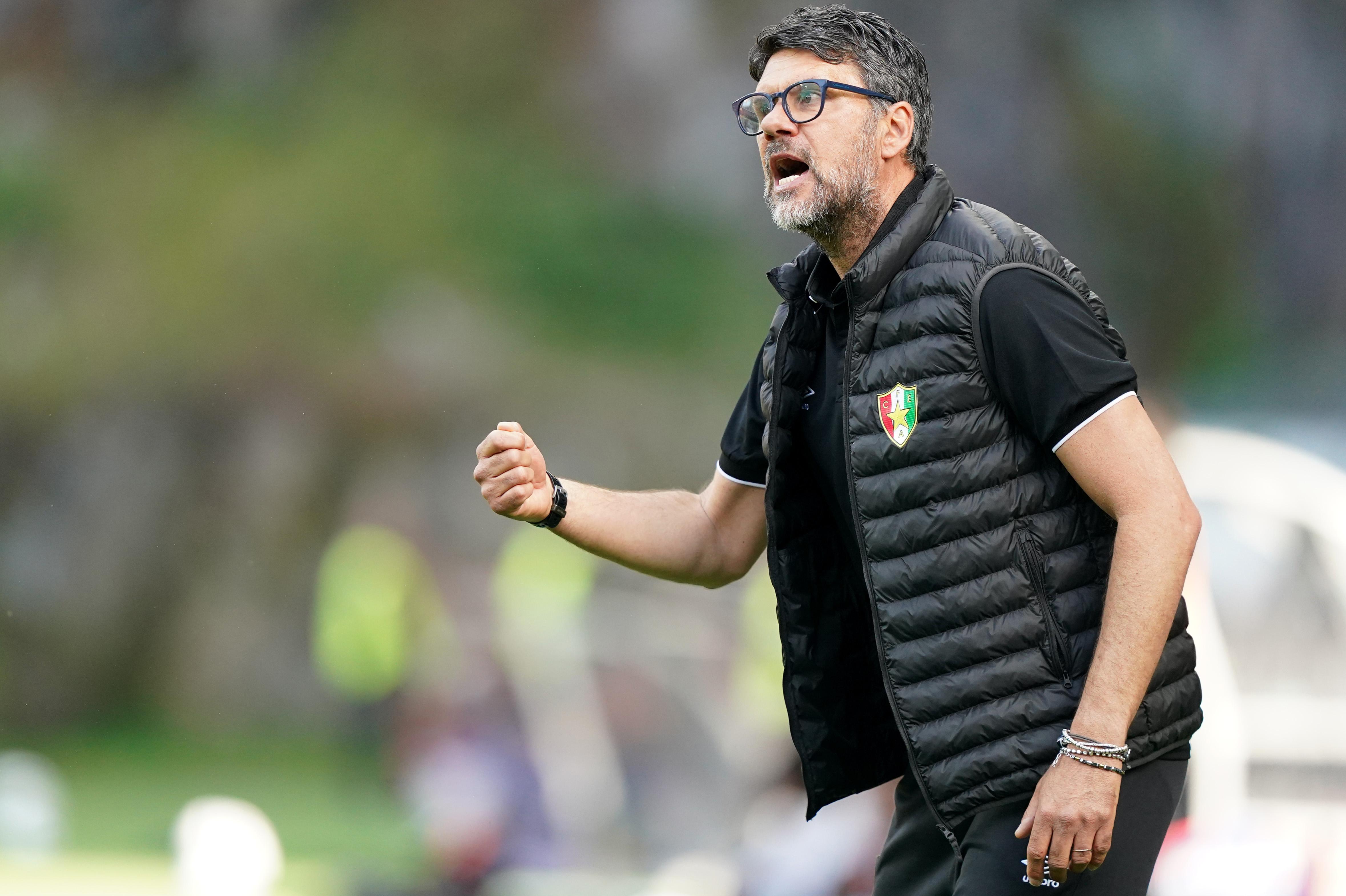 Cristiano Bacci vai reunir-se com a SAD do Estrela da Amadora para que seja tomada uma decisão — Foto: Hugo Delgado/LUSA