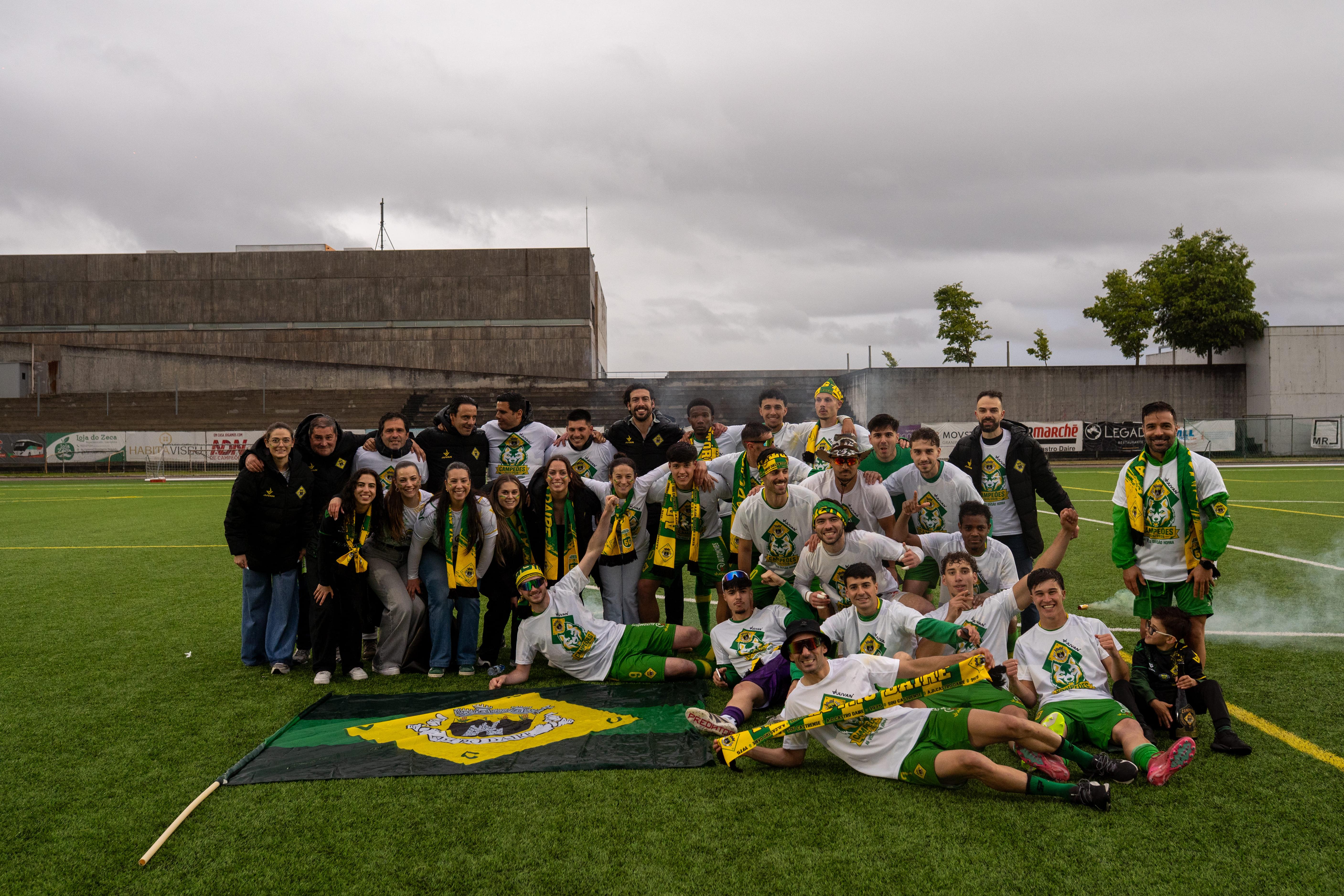 AD Castro Daire celebra título distrital e subida ao Campeonato de Portugal - Foto: D.R.