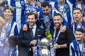 A festa do título do FC Porto, com André Villas-Boas e Francesco Farioli em destaque — Foto: IMAGO