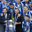A festa do título do FC Porto, com André Villas-Boas e Francesco Farioli em destaque — Foto: IMAGO