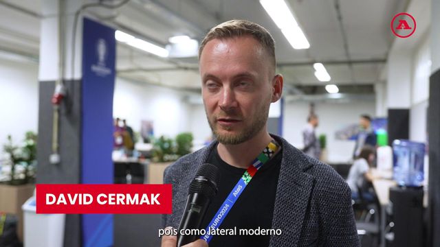 Até os checos têm dificuldade em ver Jurásek vingar no Benfica