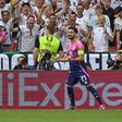 Donos da casa garantem oitavos de final (crónica)