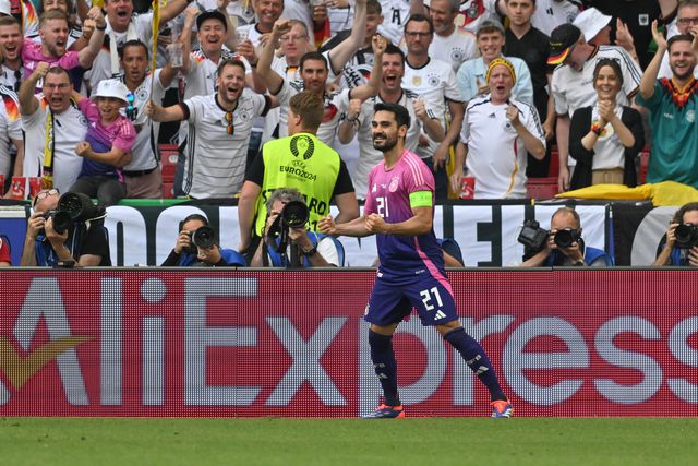 Donos da casa garantem oitavos de final (crónica)