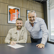 Oficial: Rob Edwards permanece no Luton Town