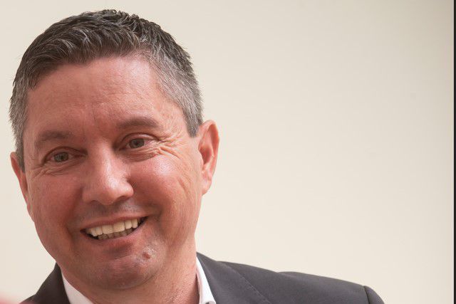 «Não descarto a hipótese de concorrer às próximas eleições»