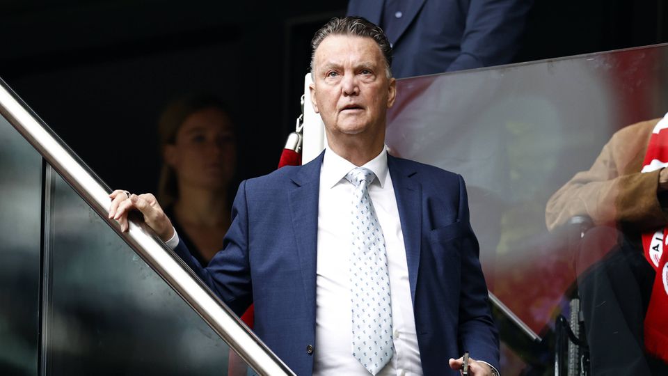 Van Gaal e a luta contra o cancro: «Escondi o máximo que pude...»