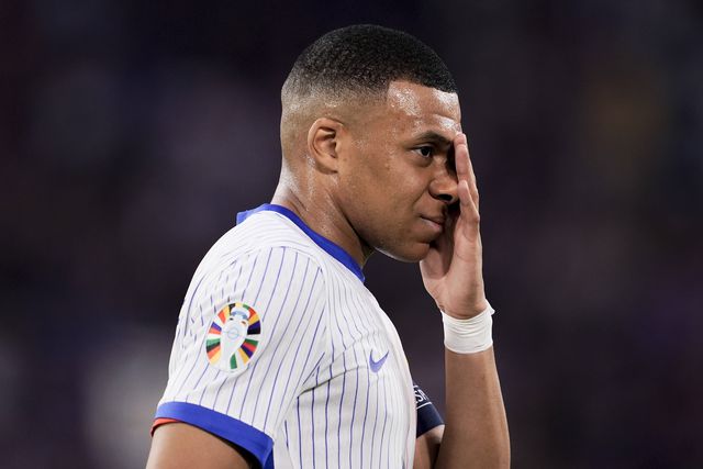 Deschamps conta recuperar Mbappé para o Países Baixos-França