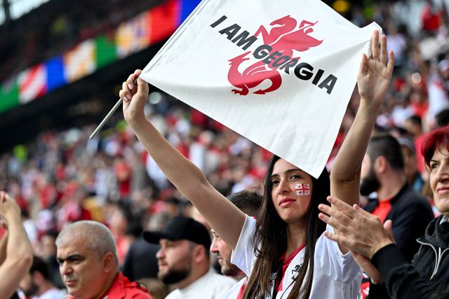 Ao som de ‘Georgia on my mind’