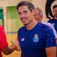 Conduziu os sub-20 do FC Porto ao título e agora sai para a Roménia