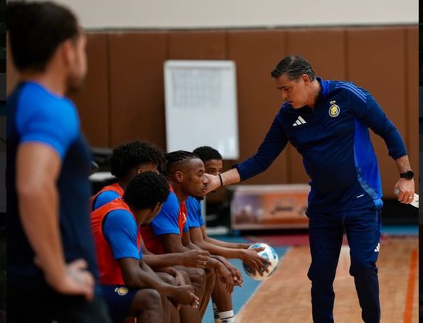 Famalicão: português que está no Al Nassr é o alvo