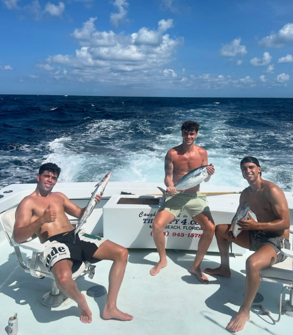Antes de decidir o futuro, João Félix testa nova profissão