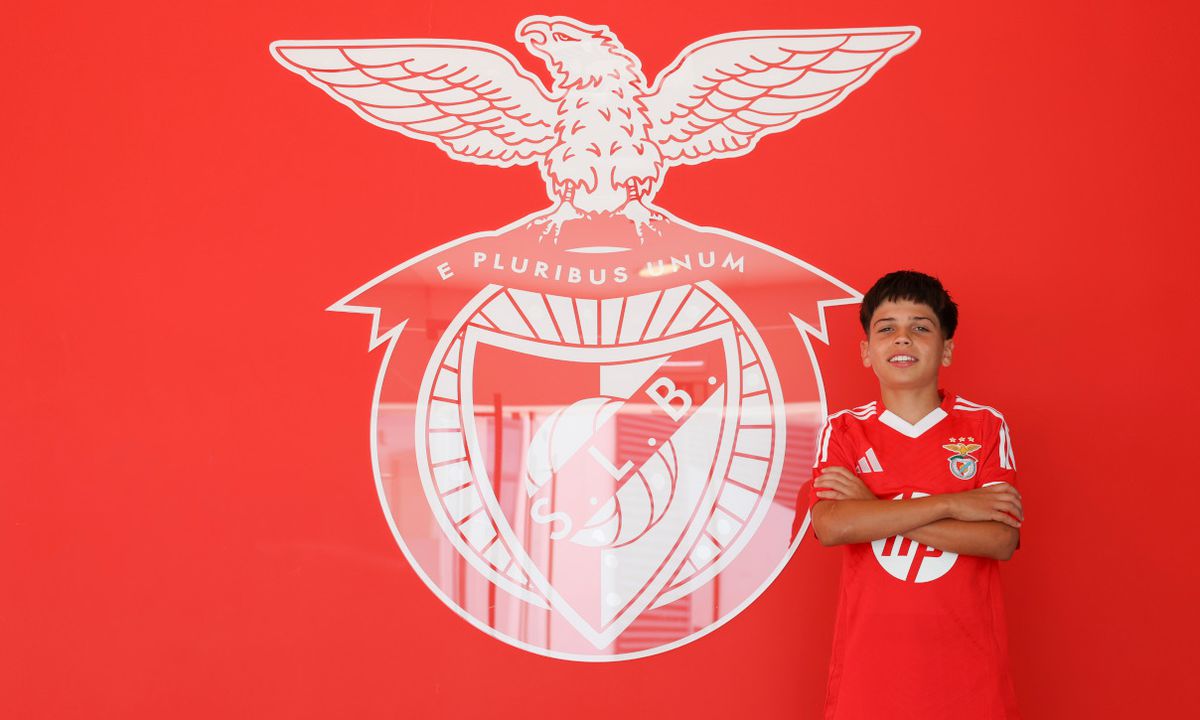 Benfica assegura lateral-direito para o futuro