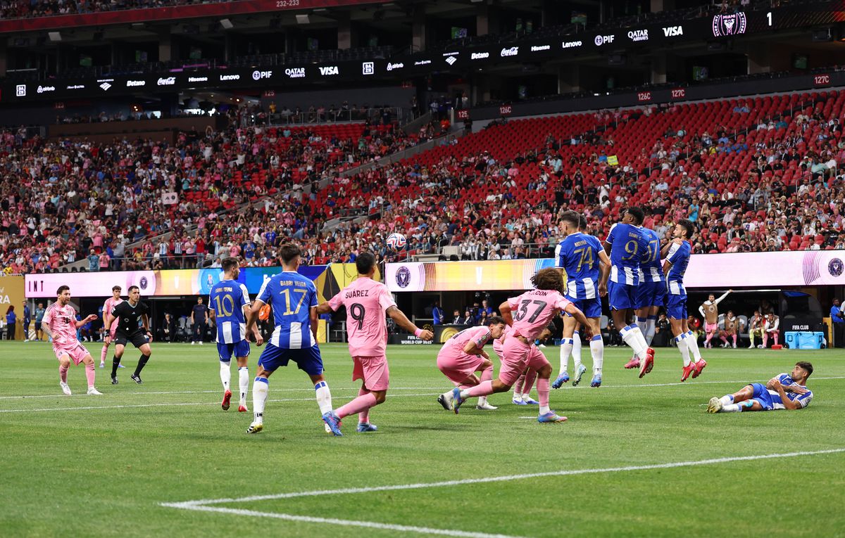 As contas do apuramento: FC Porto agarra-se à calculadora