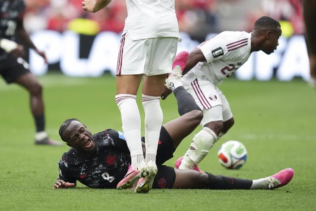 Koné operado com sucesso após grave lesão: «Volto em breve!»