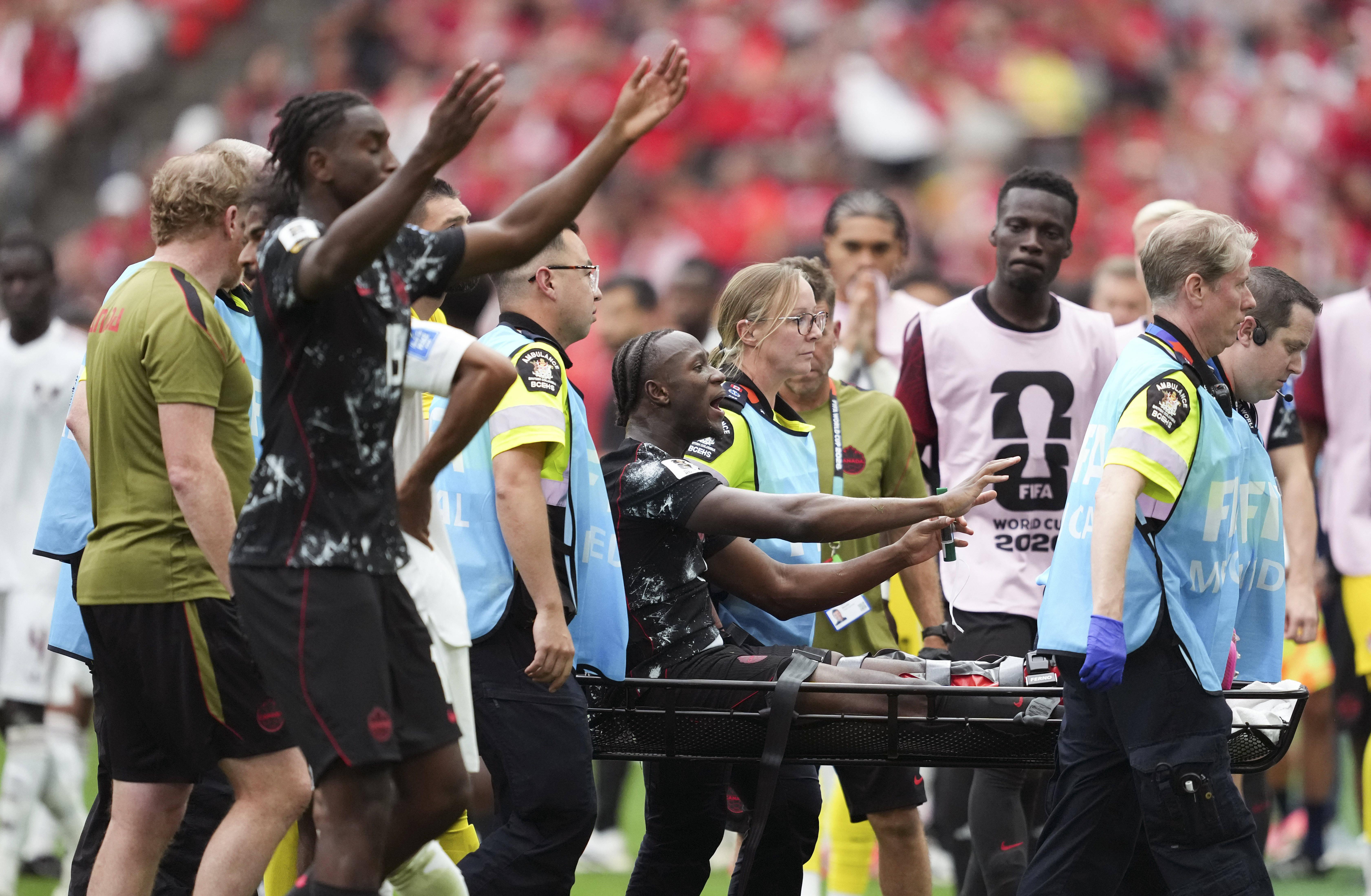 Ismael Koné despediu-se do Mundial após lesão grave