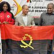 Cerimónia de entrega da bandeira à seleção júnior feminina de andebol