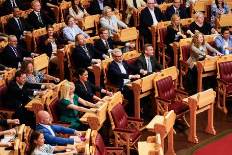 Deputados 'remam' no Stortinget