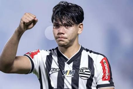 Gabriel Índio é aposta de futuro no Benfica: águias vão pagar 4 milhões de euros por 90% do passe do jovem central ao Athletic MG