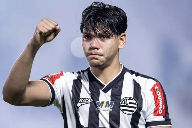 Gabriel Índio é aposta de futuro no Benfica (foto: D. R.)