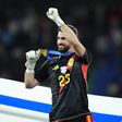Unai Simón sacrificou-se no Euro e só volta no final do ano