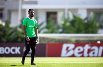 Amorim já idealizou trio defensivo para o FC Porto (e para a época...)