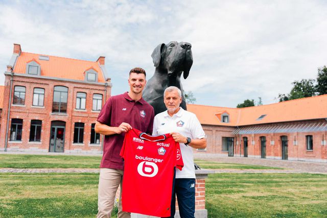 Oficial: Thomas Meunier reforça o Lille