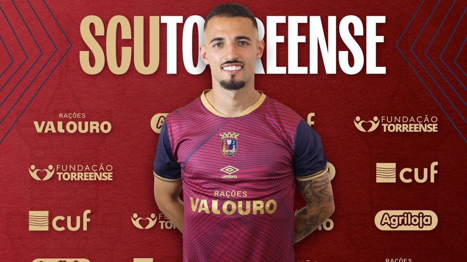 Oficial: ex-FC Porto reforça Torreense