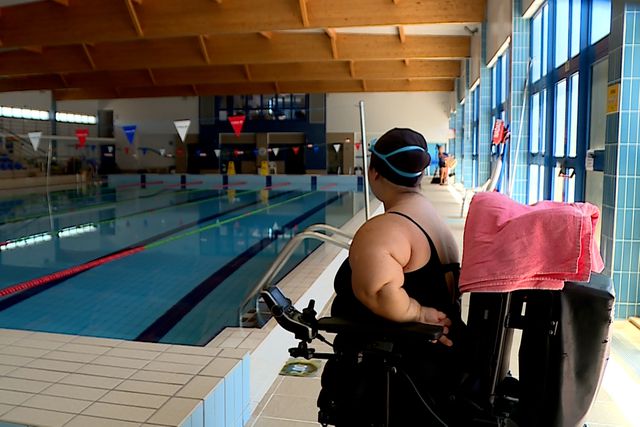 Beatriz Clemente só tem um braço. E então? Nada!