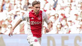 Mercado FC Porto: Kenneth Taylor pressiona Ajax a ouvir propostas