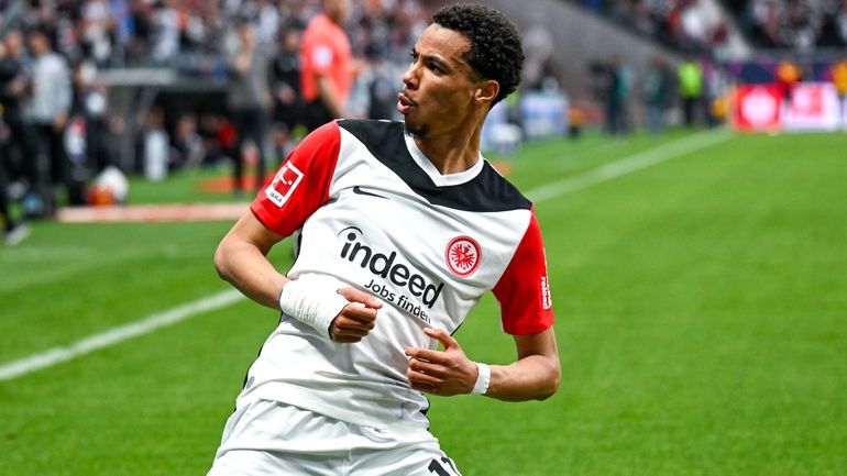 Avançado a chegar: Liverpool chega a acordo com o E. Frankfurt