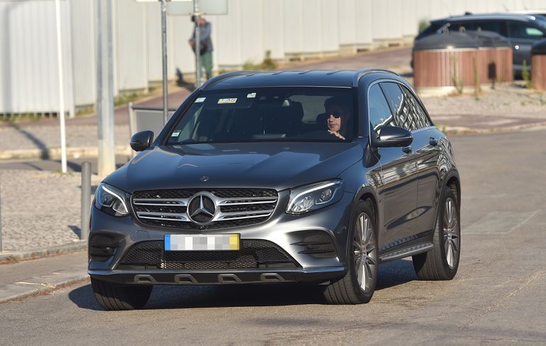 Carro do treinador Bruno Lage no dia de regresso do Benfica ao trabalho. Benfica Campus, no Seixal. Segunda, 14 de Julho de 2025 (Miguel Nunes)