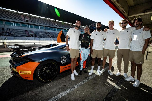 Jogadores do Sporting a acelerar em Portimão