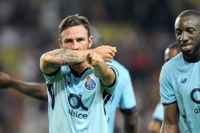 Miguel Layún vestiu a camisola portista em duas épocas e meia - Foto: Eduardo Oliveira/ASF