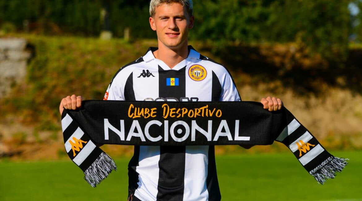 Markus Jensen (Nacional): internacional jovem pela Dinamarca tem sido aposta de João Gião, que o colocou de início diante do Marítimo. Extremo de 21 anos chegou à Madeira com créditos firmados ao serviço do Odense, clube onde foi formado, e no Utrecht B.