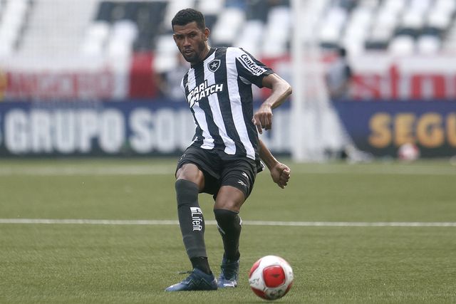Portimonense: Jefferson Maciel garantido e Igor Gomes na calha