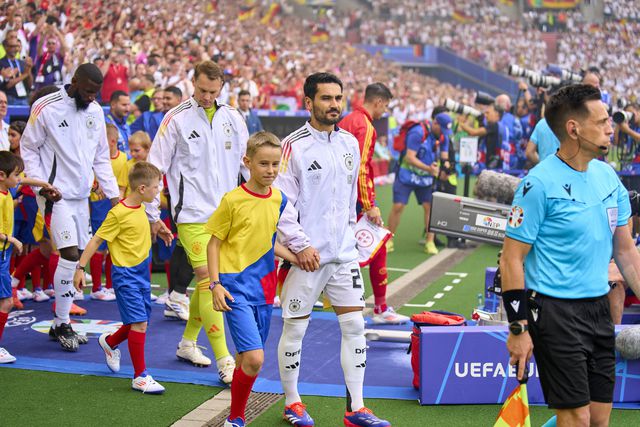 Gundogan retira-se da seleção alemã devido a «cansaço no corpo e na cabeça»