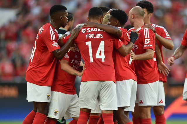 Benfica-Estrela da Amadora: águias proibidas de perder mais terreno para o pelotão da frente