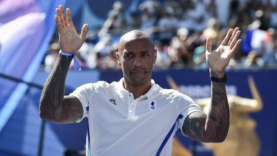 Thierry Henry deixa a seleção francesa que ganhou prata em Paris 2024