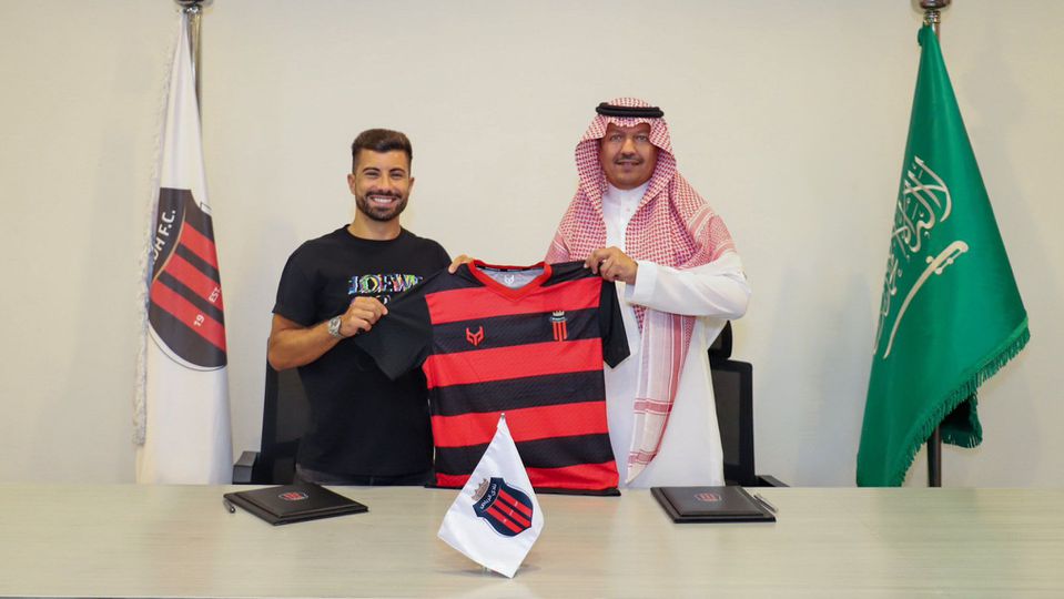 Oficial: Tozé troca de clube na Arábia Saudita