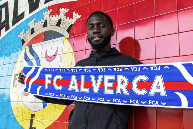 Junior Mendes, jogador do Alverca