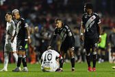 Neymar não segurou as lágrimas após a derrota pesada com o Vasco da Gama
