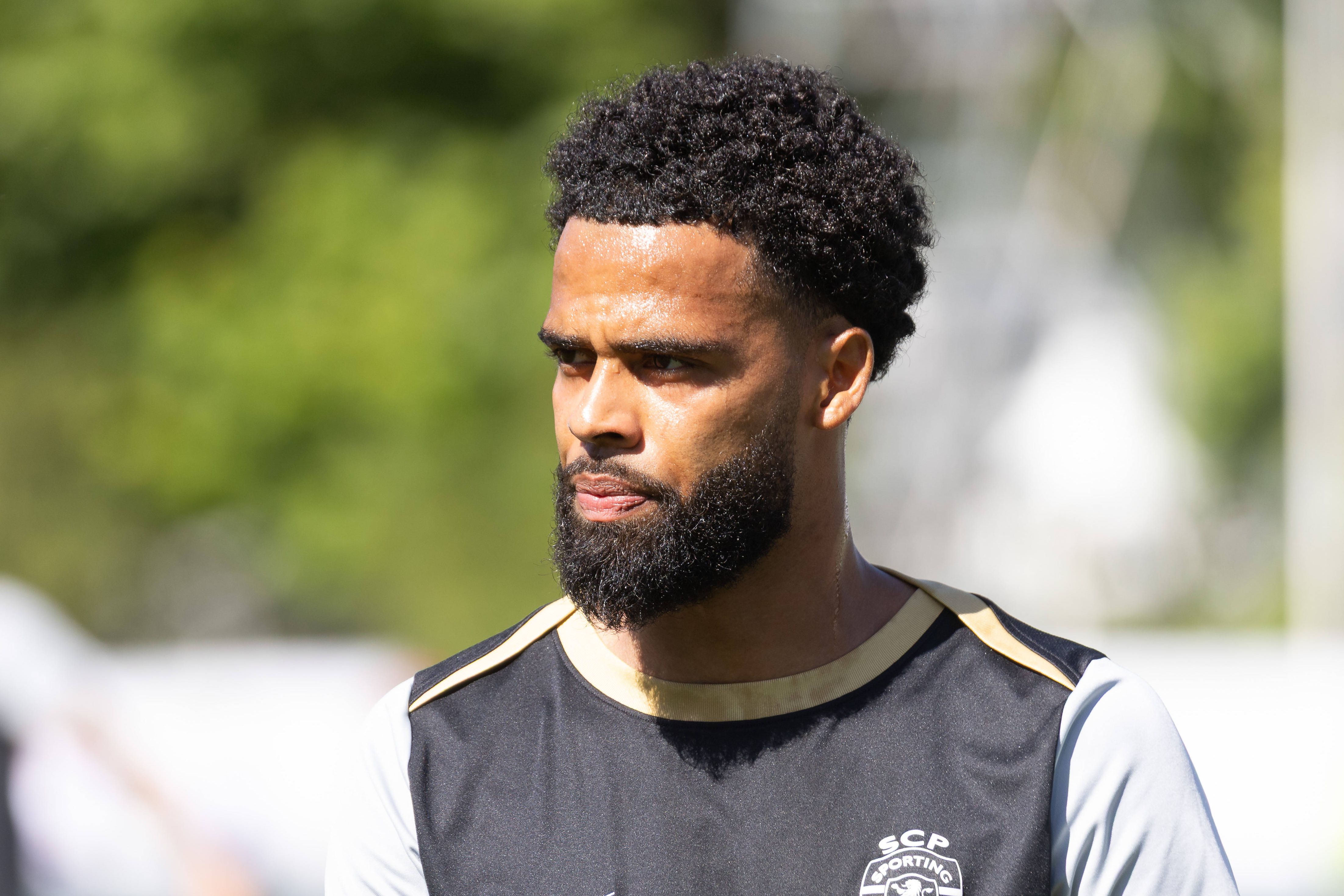 St. Juste ficou sem espaço no plantel orientado por Rui Borges