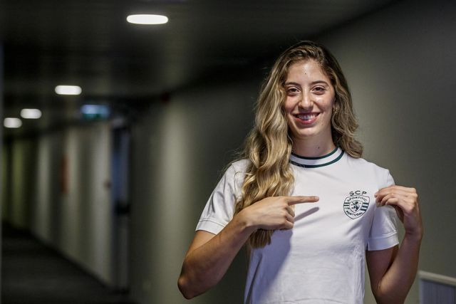 Amanda Cavalcanti segue para a 7.ª época de leão ao peito