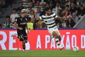 Tony Strata entrou ao intervalo e foi um dos destaques dos minhotos em Alvalade - Foto: Miguel Nunes