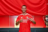 Alessandro Circati é o 23.º jogador que o Benfica recruta, neste século, no futebol italiano — Foto: Benfica