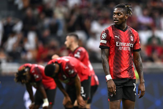 Nem Leão, nem Giroud: tudo a zeros no Milan-Newcastle