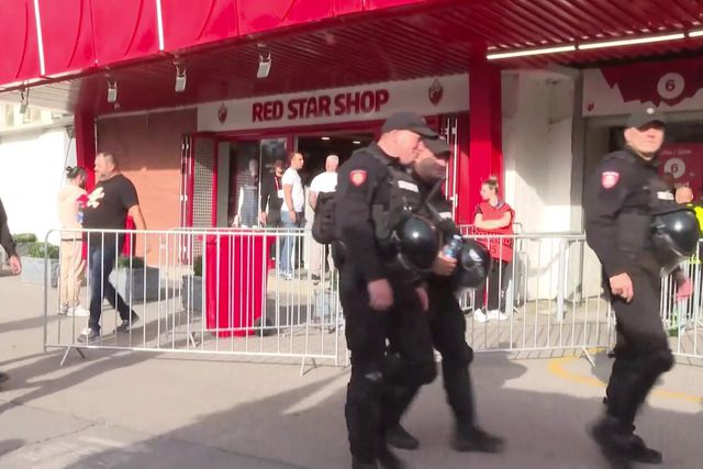 O ambiente no Marakana antes do Estrela Vermelha-Benfica